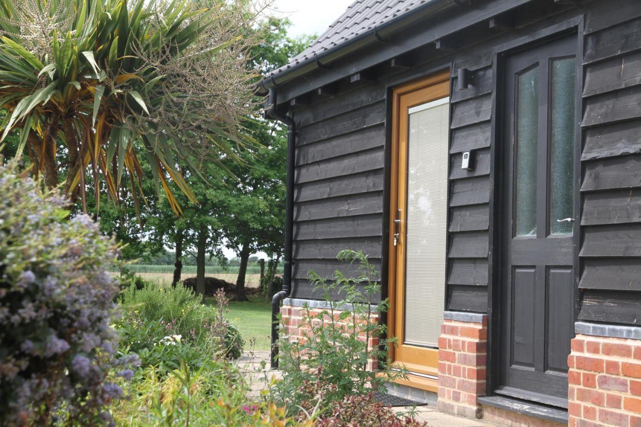 Superb Stokesby Barn Apartment - Norfolk Broads & Norwich 외부 사진